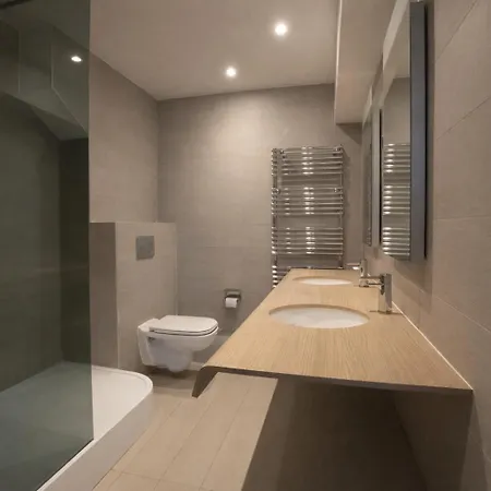 New Triplex Sacre-coeur With Ac - Jacuzzi & 360 Rooftop * Paris