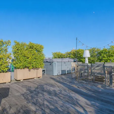 New Triplex Sacre-coeur With Ac - Jacuzzi & 360 Rooftop